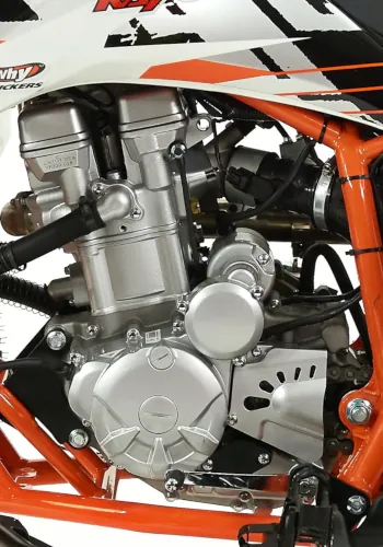 Silnik quadu KAYO A300 - zbliżenie